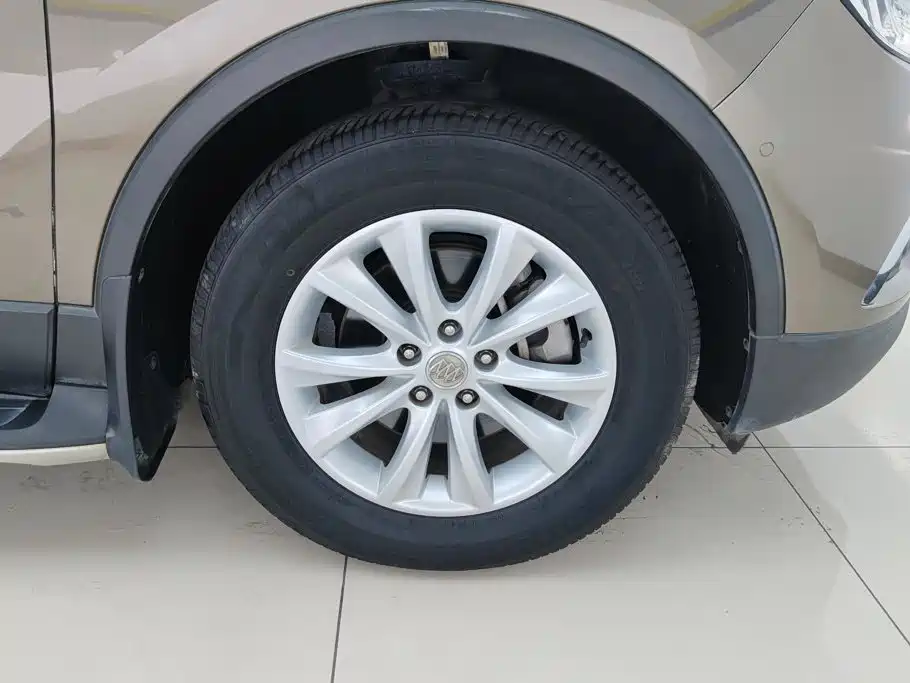 Buick Envision Plus — миниатюра 6
