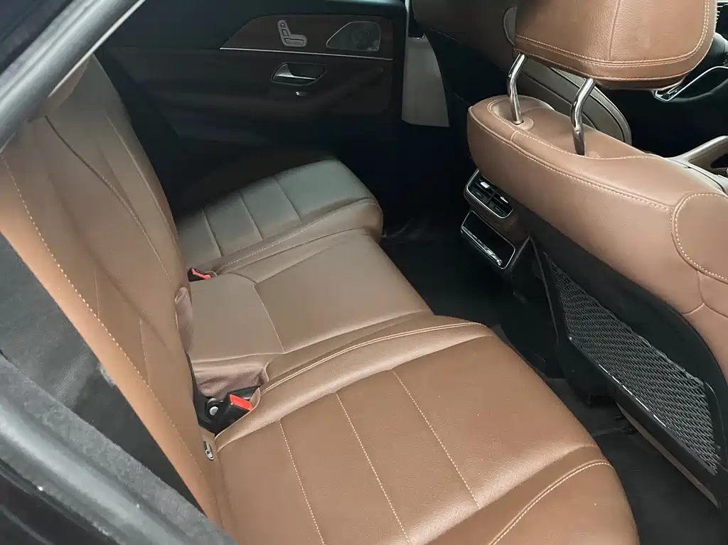 Mercedes-Benz GLE (Import) — миниатюра 7