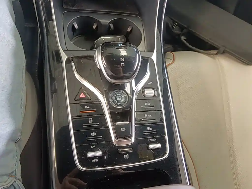 BYD Qin PLUS — миниатюра 14