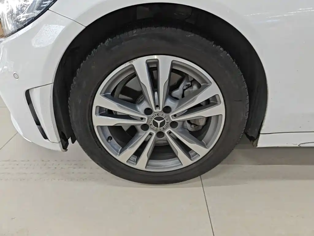 Mercedes-Benz C-Class — миниатюра 23
