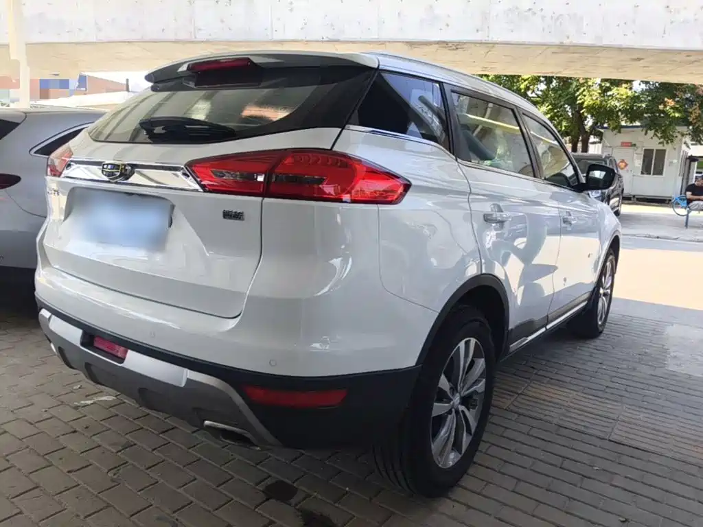 Geely Boyue — миниатюра 7