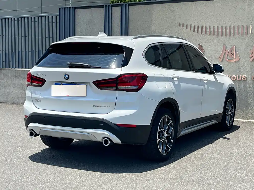 BMW X1 — миниатюра 5