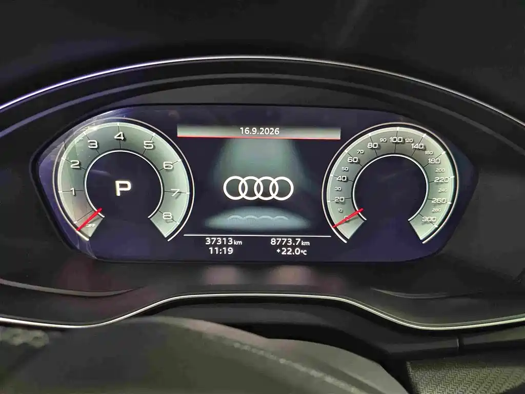 Audi Q5L — миниатюра 13
