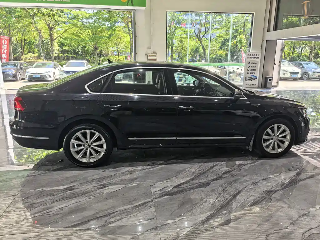 Volkswagen Passat — миниатюра 20
