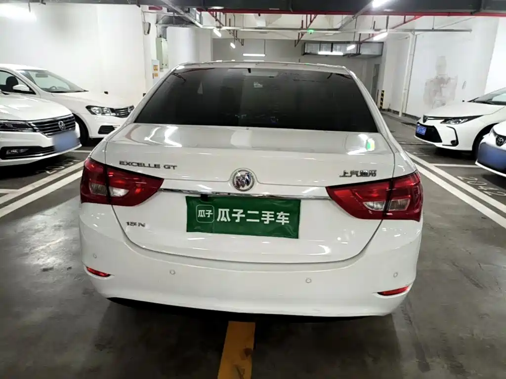 Buick Excelle — миниатюра 6