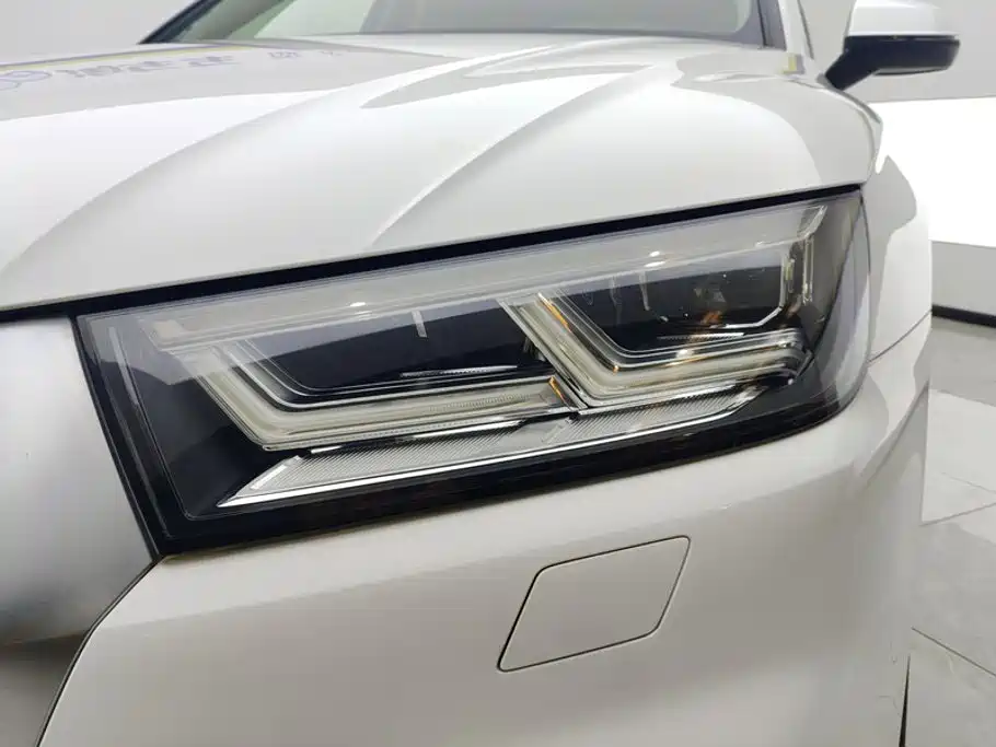 Audi Q5L 2020 45 TFSI Premium Fashion