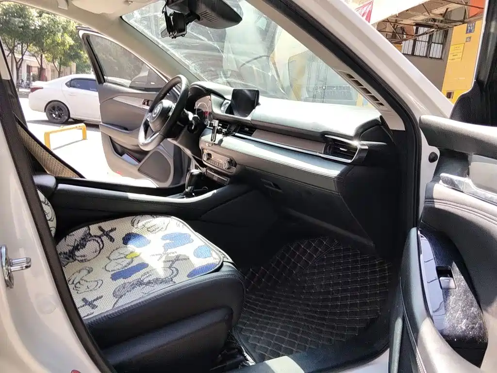 Mazda Atenza — миниатюра 19