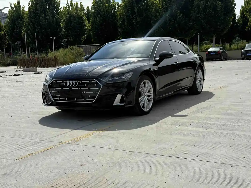 Audi A7L 2025 45 TFSI quattro