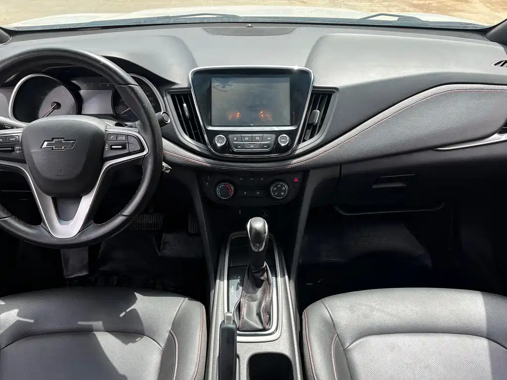 Chevrolet Monza — миниатюра 10
