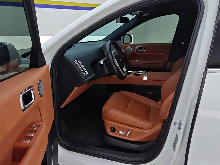 Li Auto Li L6 — миниатюра 9