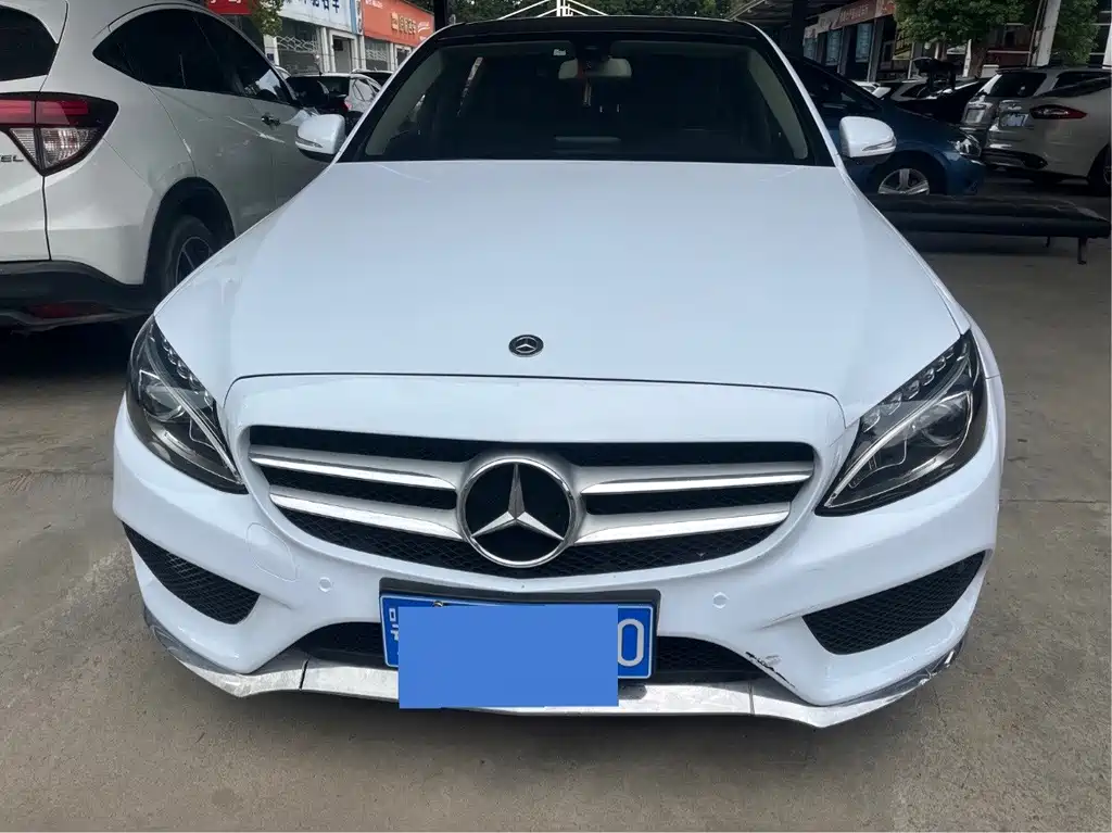 Mercedes-Benz C-Class — миниатюра 2
