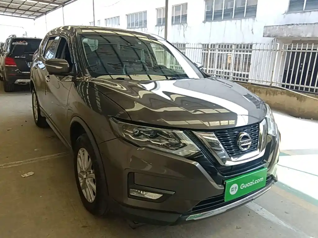 Nissan X-Trail — миниатюра 4