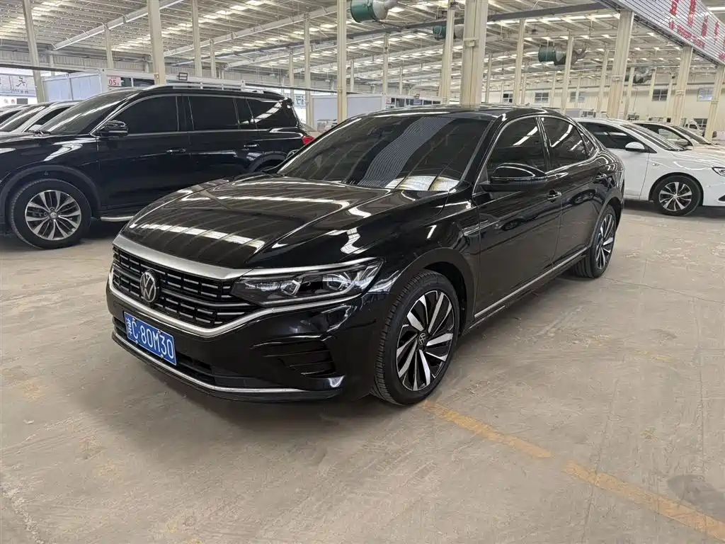 Volkswagen Passat 2022