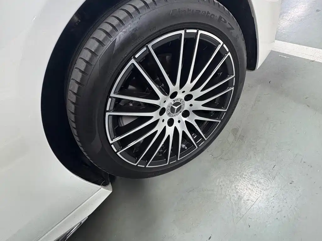 Mercedes-Benz C-Class — миниатюра 5