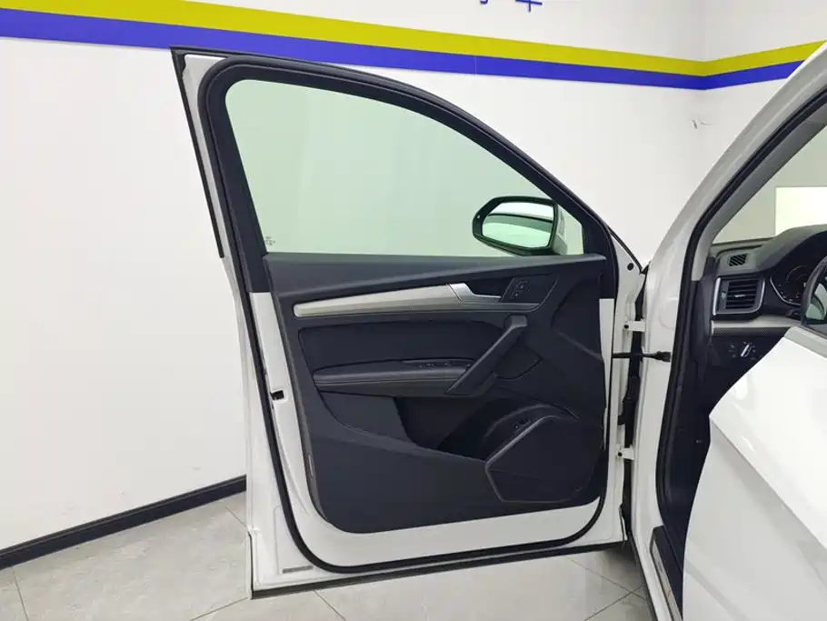 Audi Q5L 2020 45 TFSI Premium Fashion