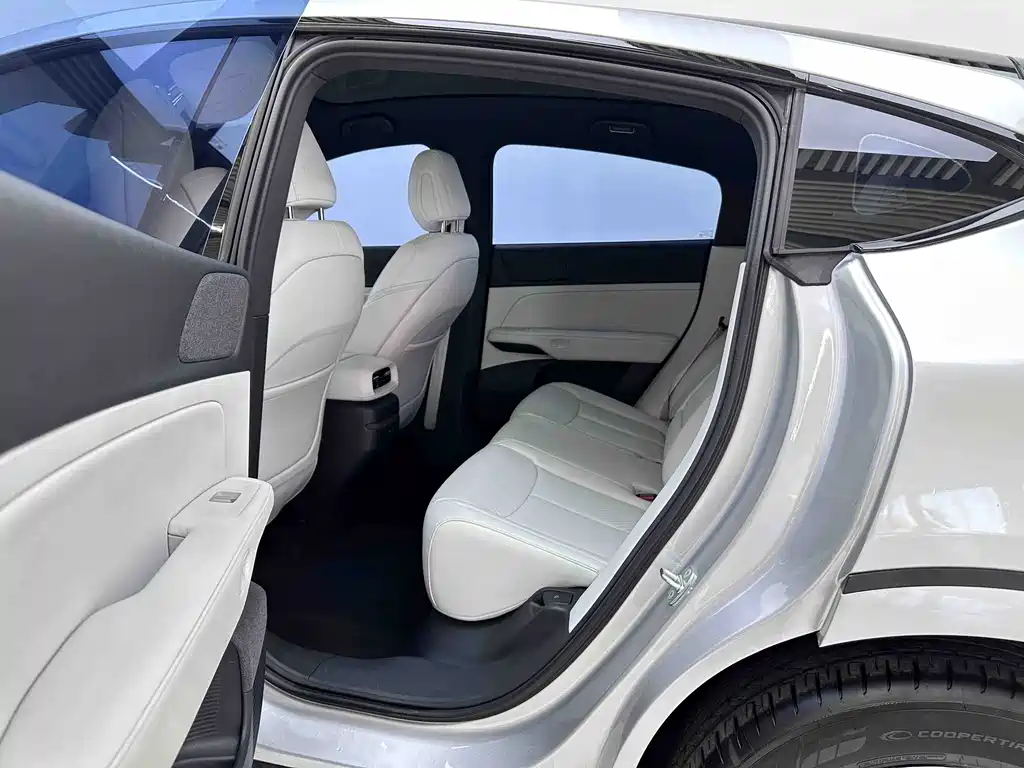 XPeng G6 — миниатюра 10