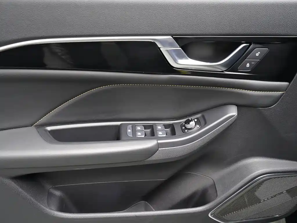 Bestune B70 — миниатюра 4