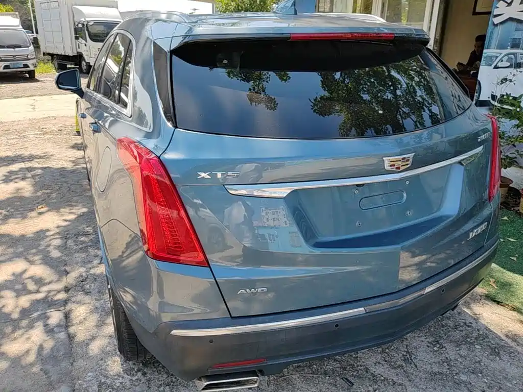 Cadillac XT5 — миниатюра 5