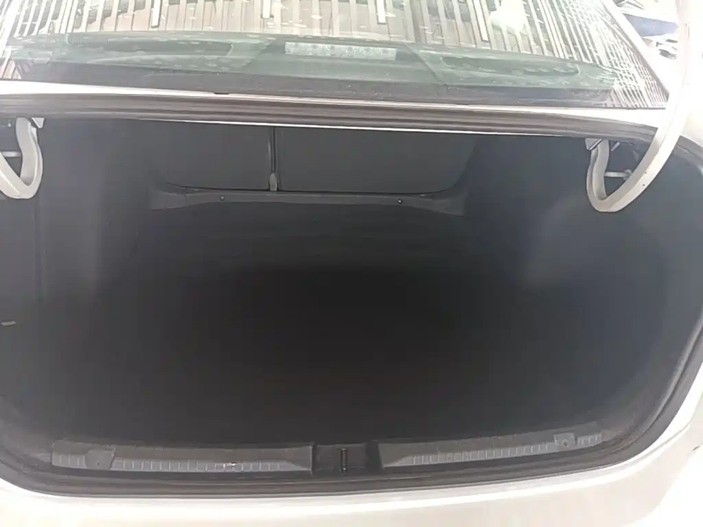 Volkswagen Lavida — миниатюра 19
