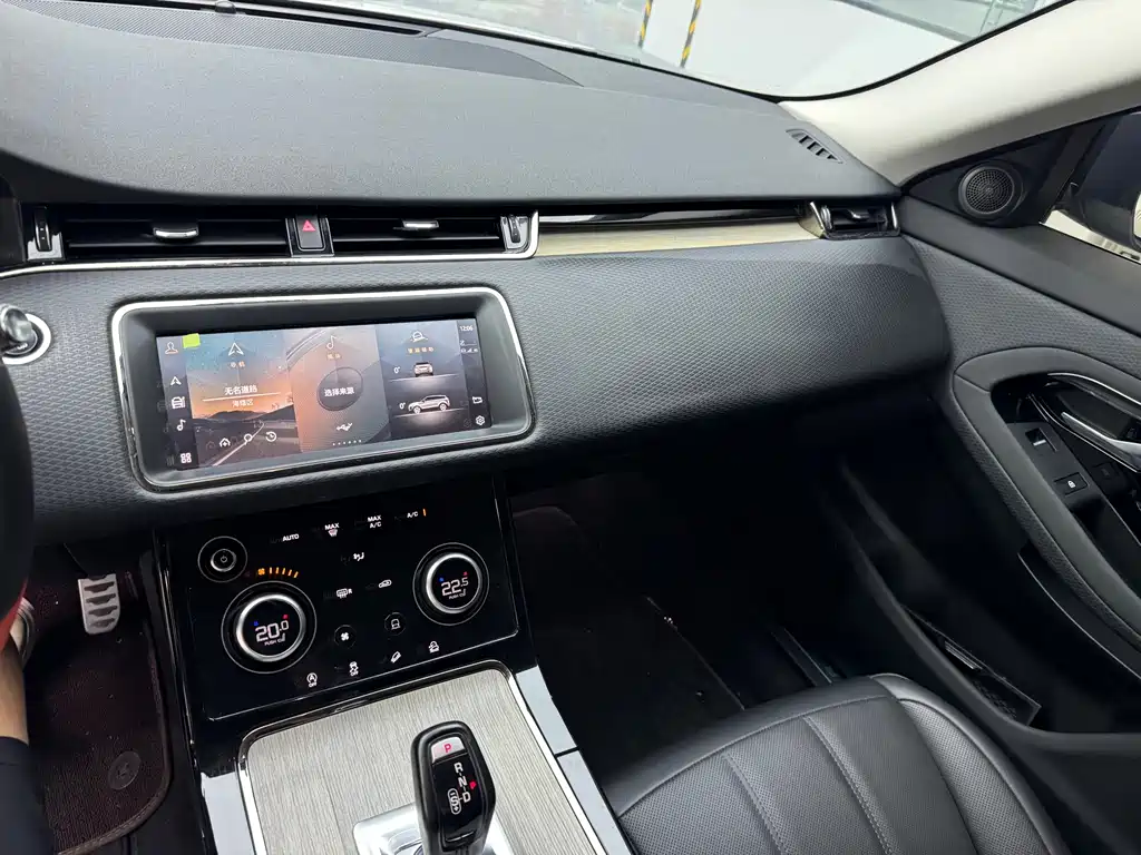 Land Rover Evoque — миниатюра 6