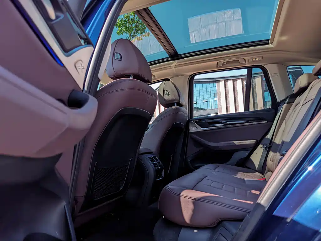 BMW X3 — миниатюра 12