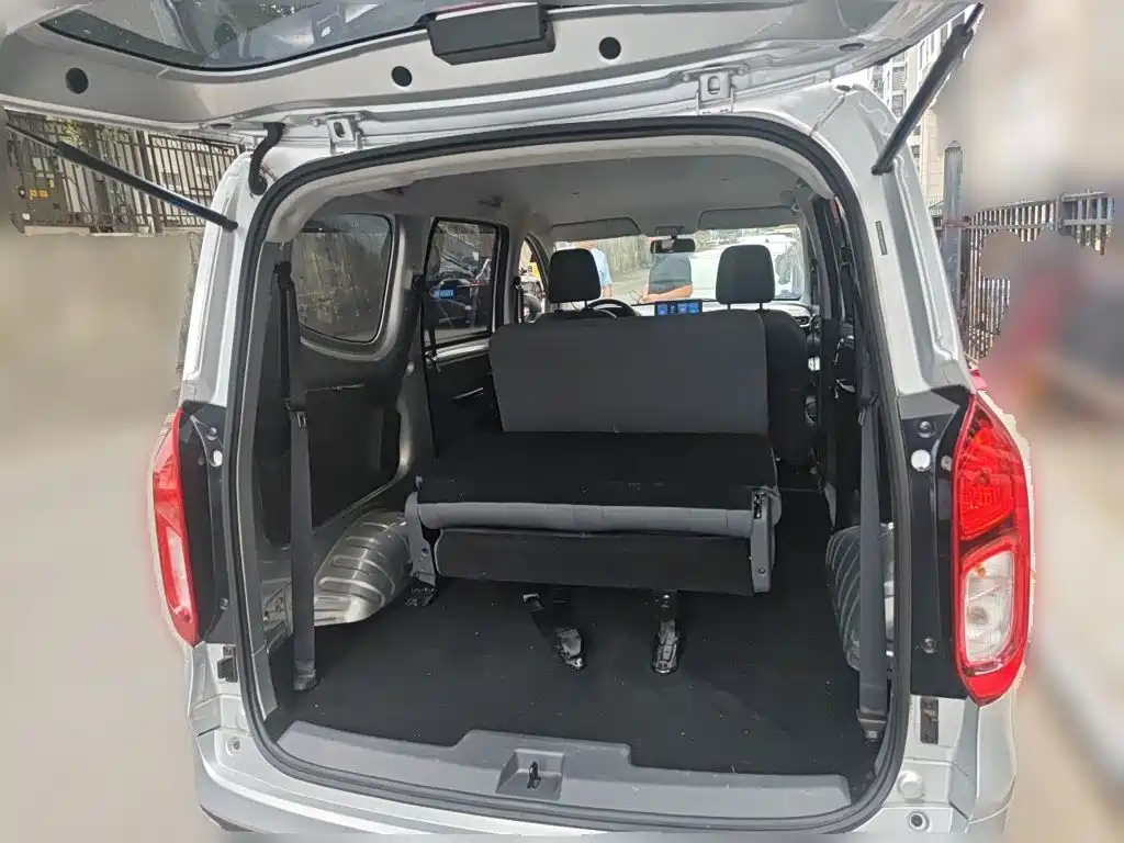 Wuling Hongguang EV — миниатюра 10