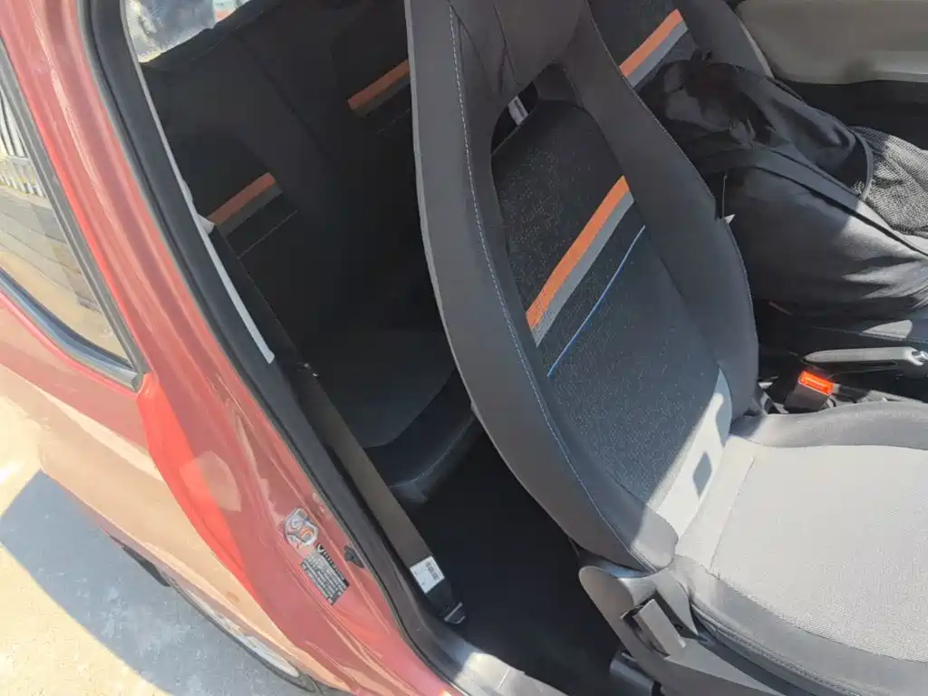 Wuling MINIEV — миниатюра 25
