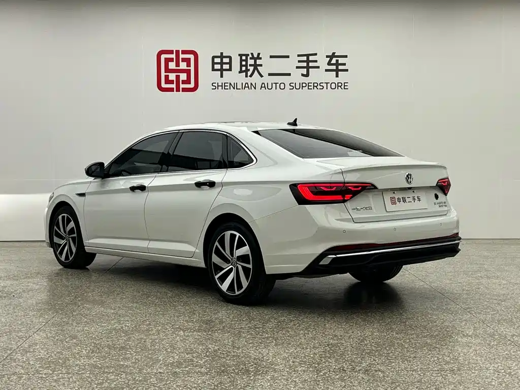 Volkswagen Sagitar — миниатюра 2