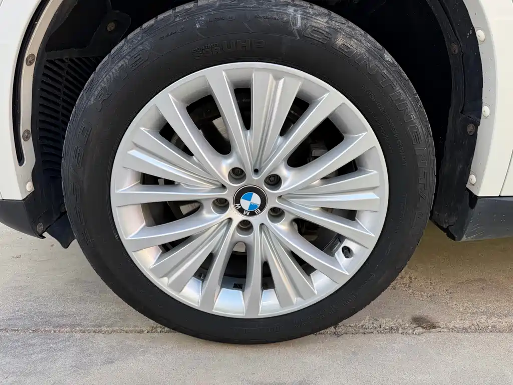 BMW X5 (Import) — миниатюра 27