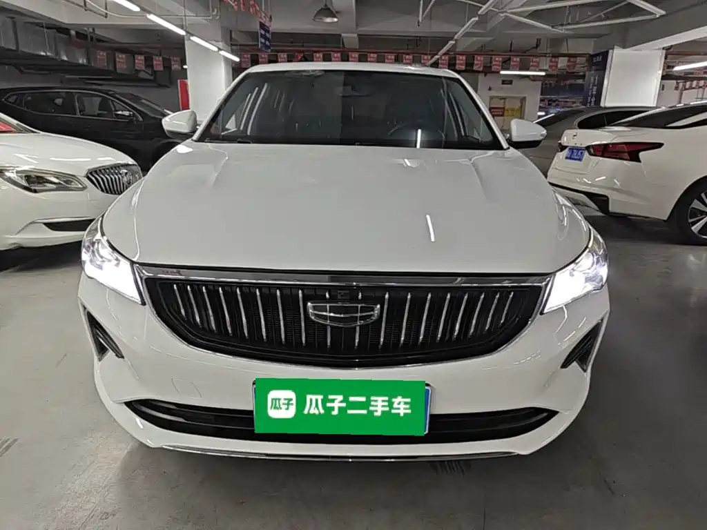 Geely Emgrand — миниатюра 3