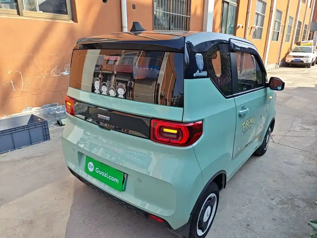 Wuling MINIEV — миниатюра 7