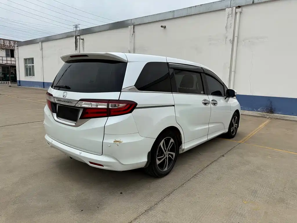 Honda Odyssey — миниатюра 7