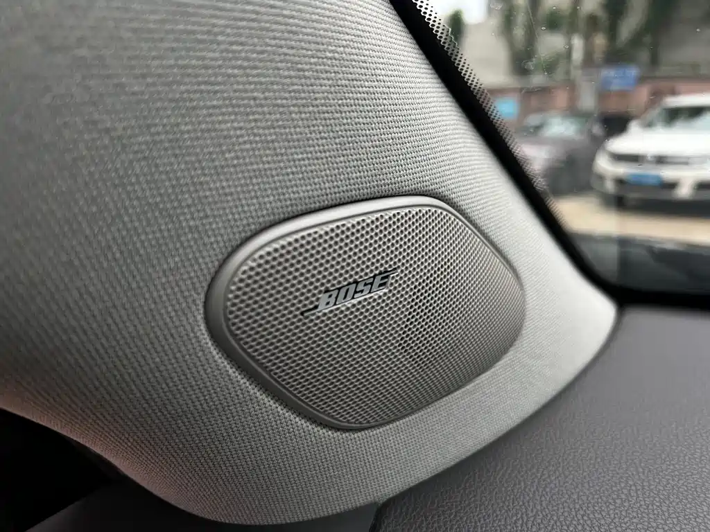 Cadillac SRX — фотографии объявления, Фото 25