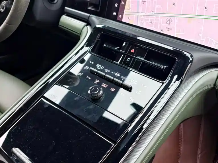 Porsche Panamera — миниатюра 14
