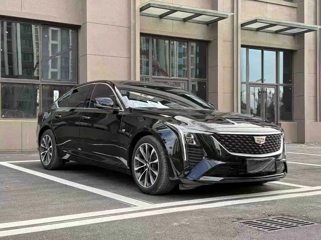 Cadillac CT5 — миниатюра 3