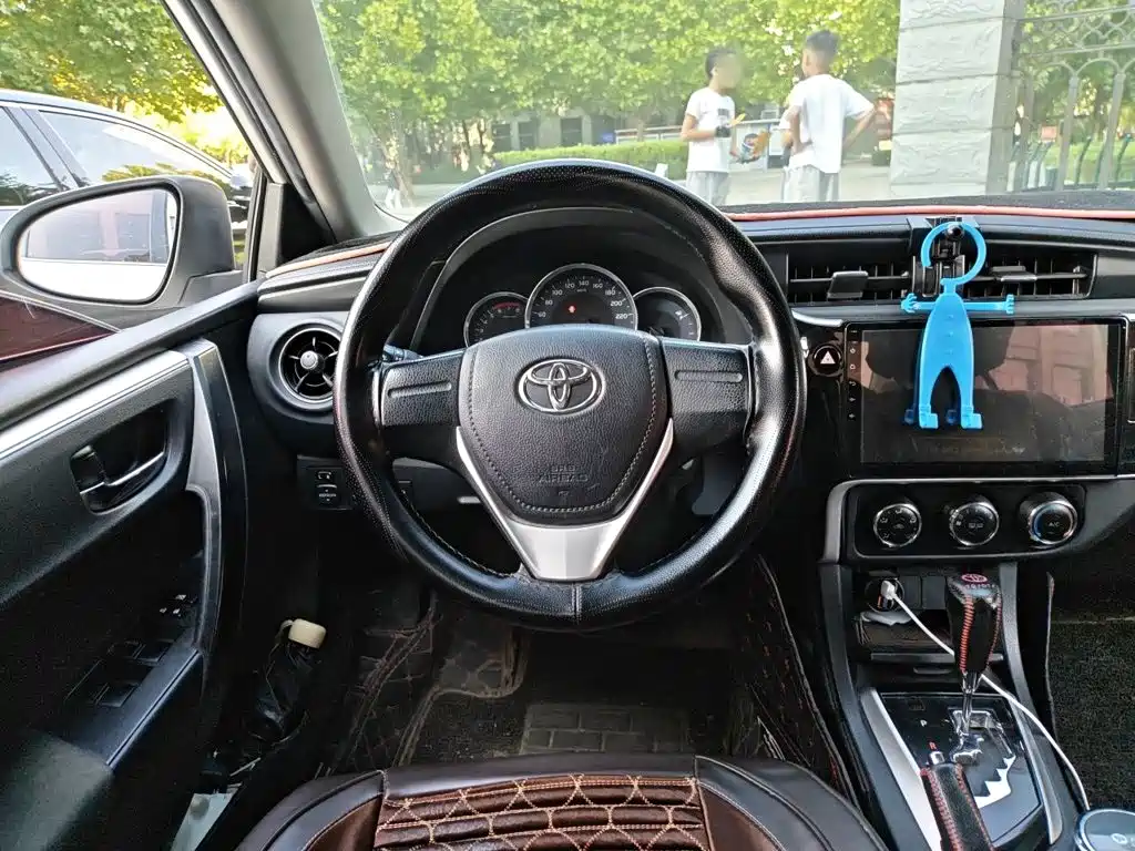 Toyota Corolla — миниатюра 3