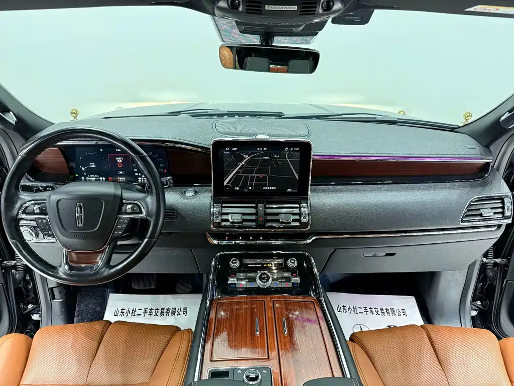 Lincoln Navigator — миниатюра 9