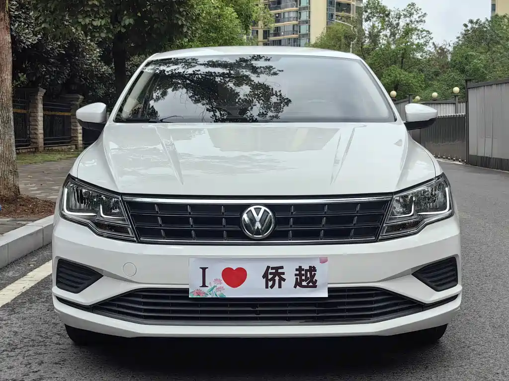 Volkswagen Jetta — миниатюра 2