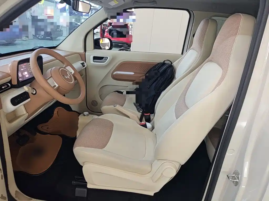 Wuling MINIEV — миниатюра 15