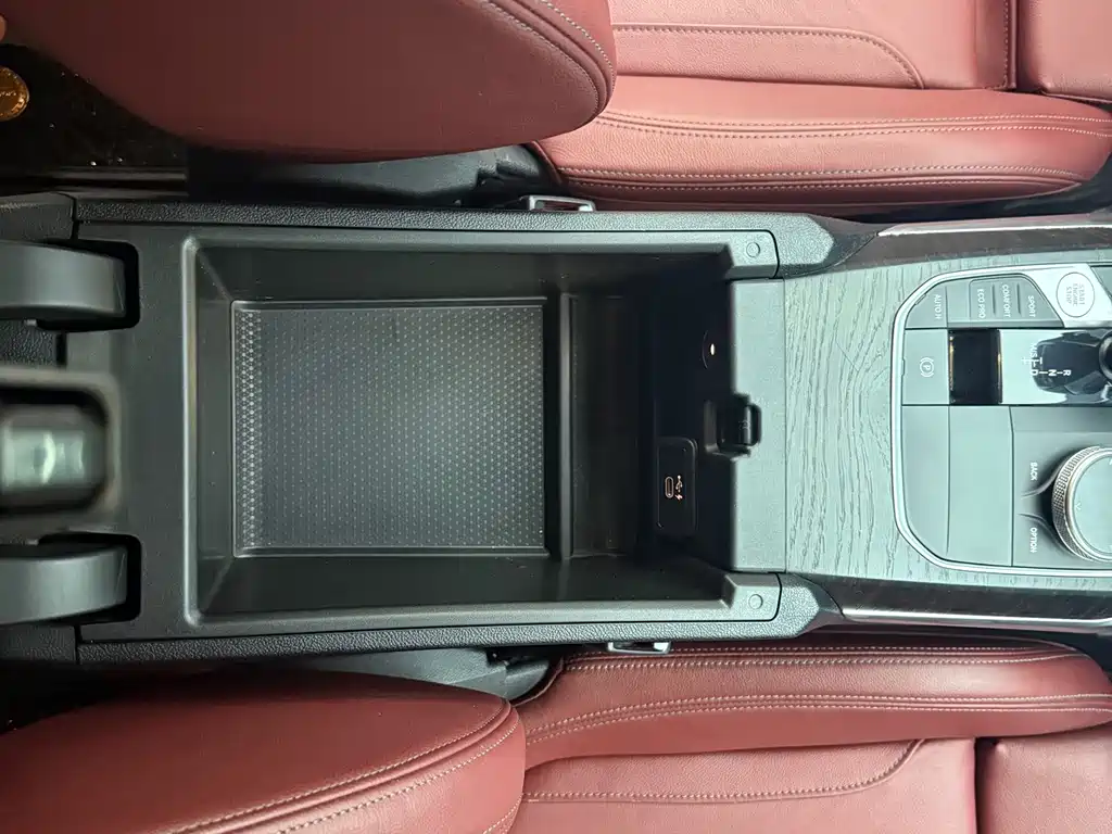 BMW 4 Series — миниатюра 13