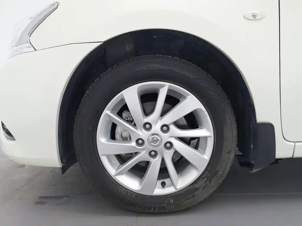 Nissan Sylphy — миниатюра 17