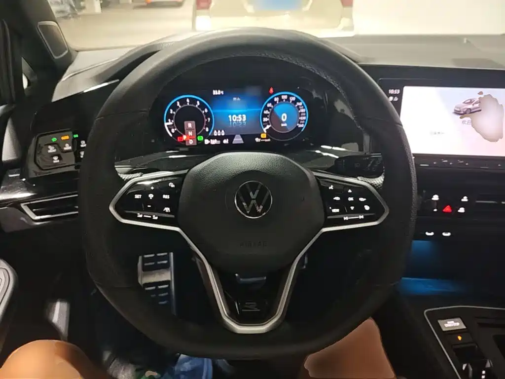 Volkswagen Golf — миниатюра 11