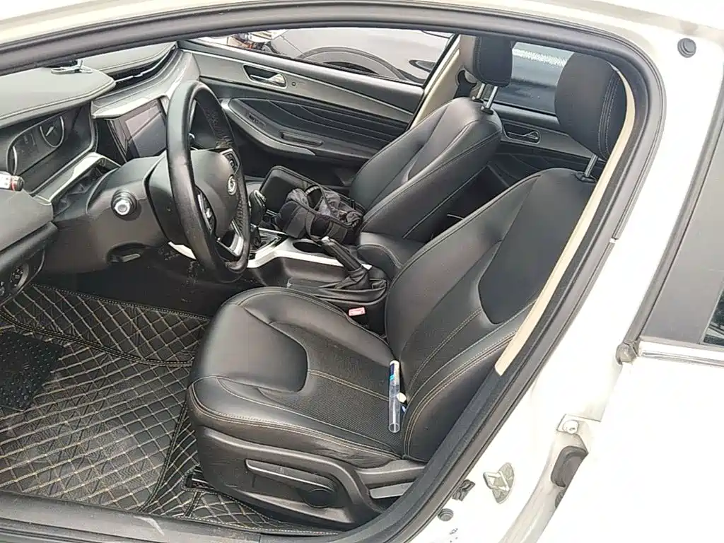 Chery Arrizo 5 — миниатюра 15