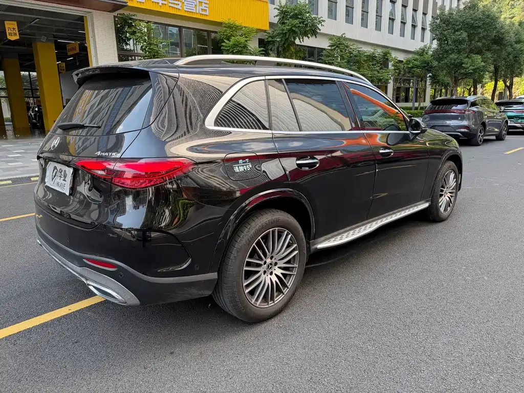 Mercedes-Benz GLC — миниатюра 8