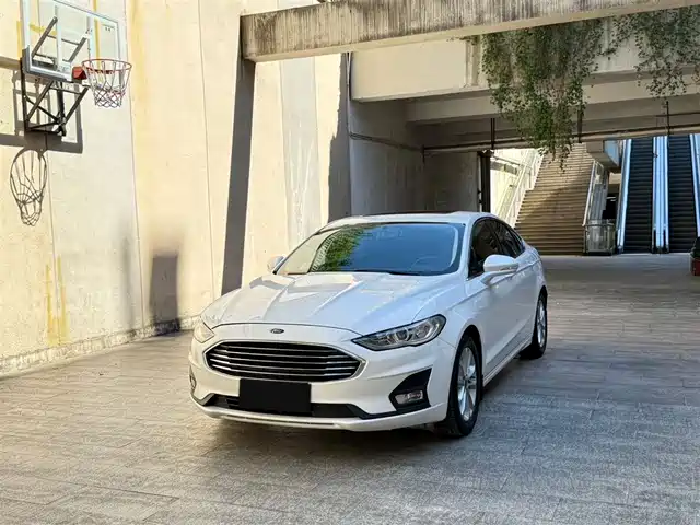 FORD MONDEO 2021