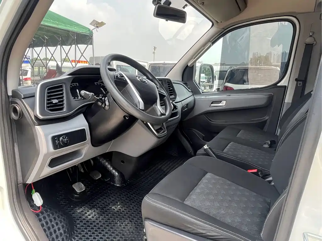 MAXUS V80 — миниатюра 7
