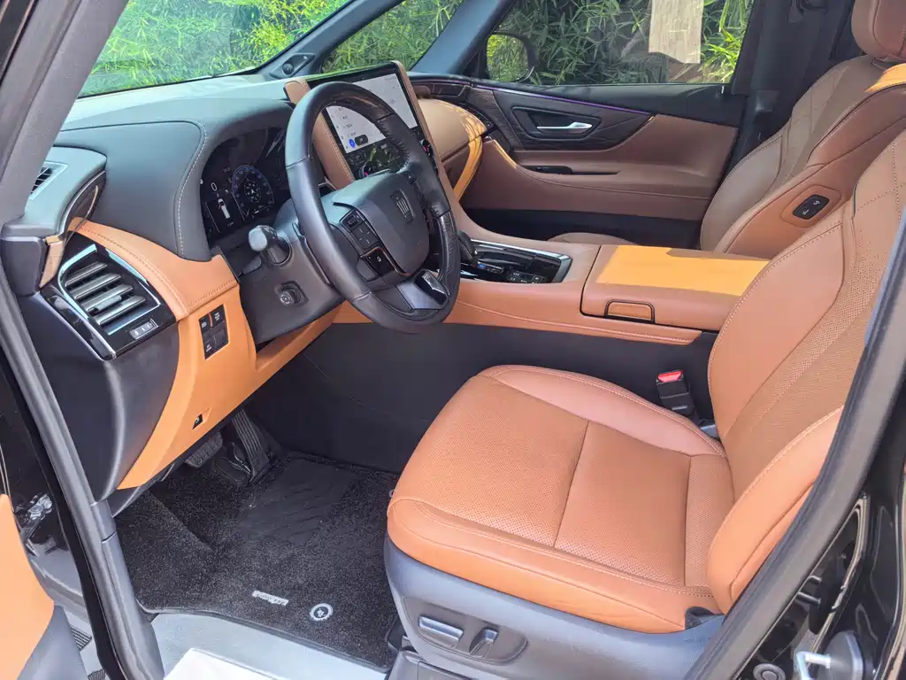 Toyota Vellfire — миниатюра 4