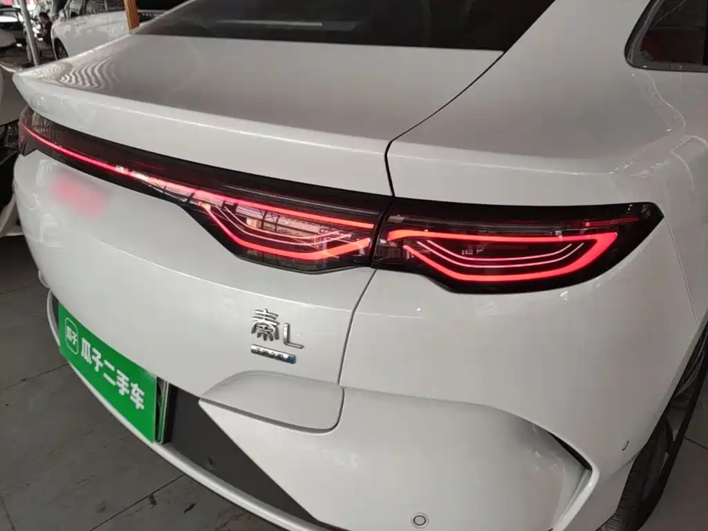 BYD Qin L — миниатюра 8
