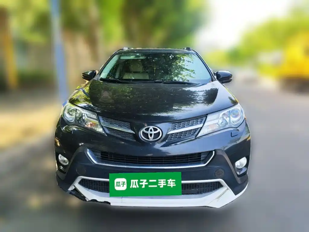 Toyota RAV4 — миниатюра 2