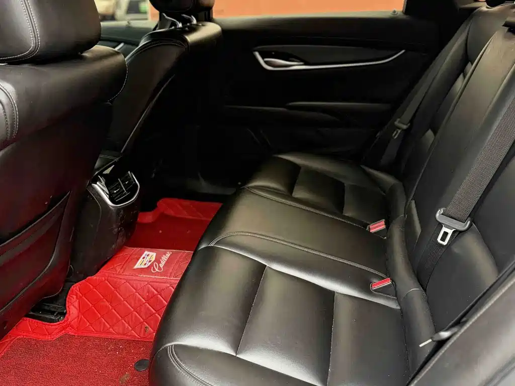 Cadillac XTS — миниатюра 8